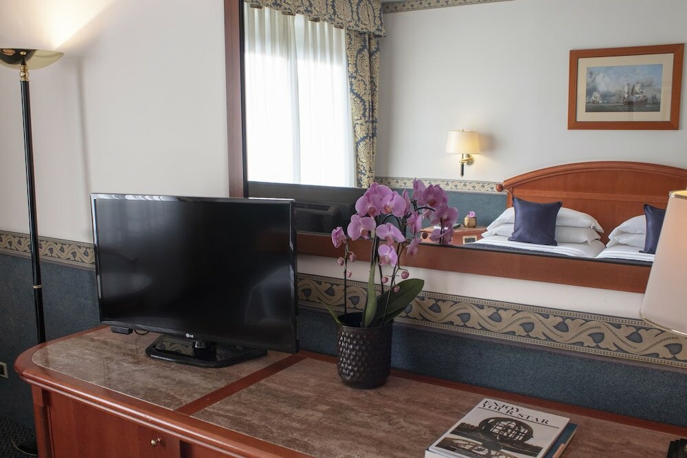 Фото Starhotels Vespucci