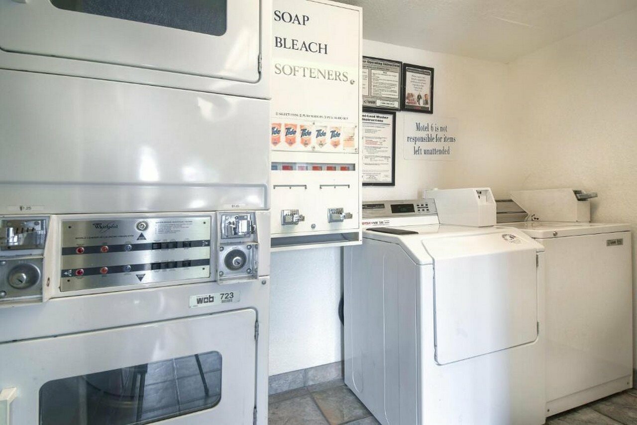 Фото Motel 6 Costa Mesa Ca