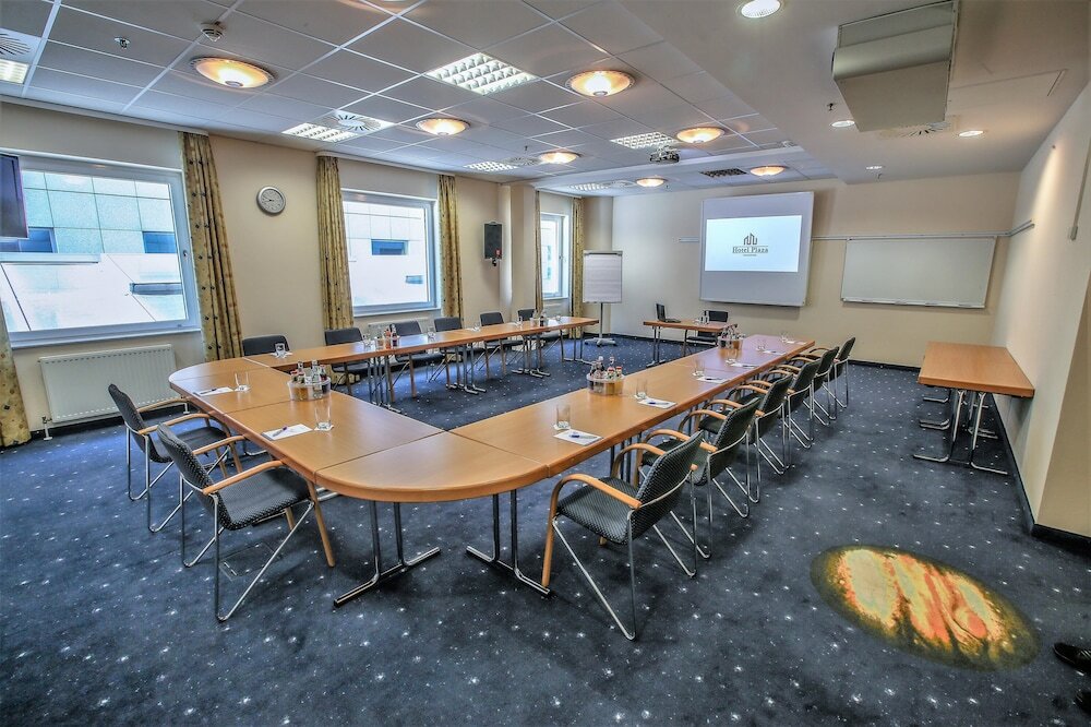 Фото Hotel Plaza Hannover