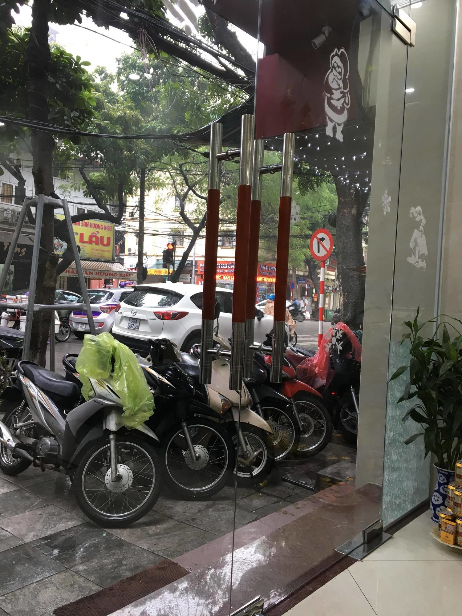 Фото Hanoi Passion Suite Hotel