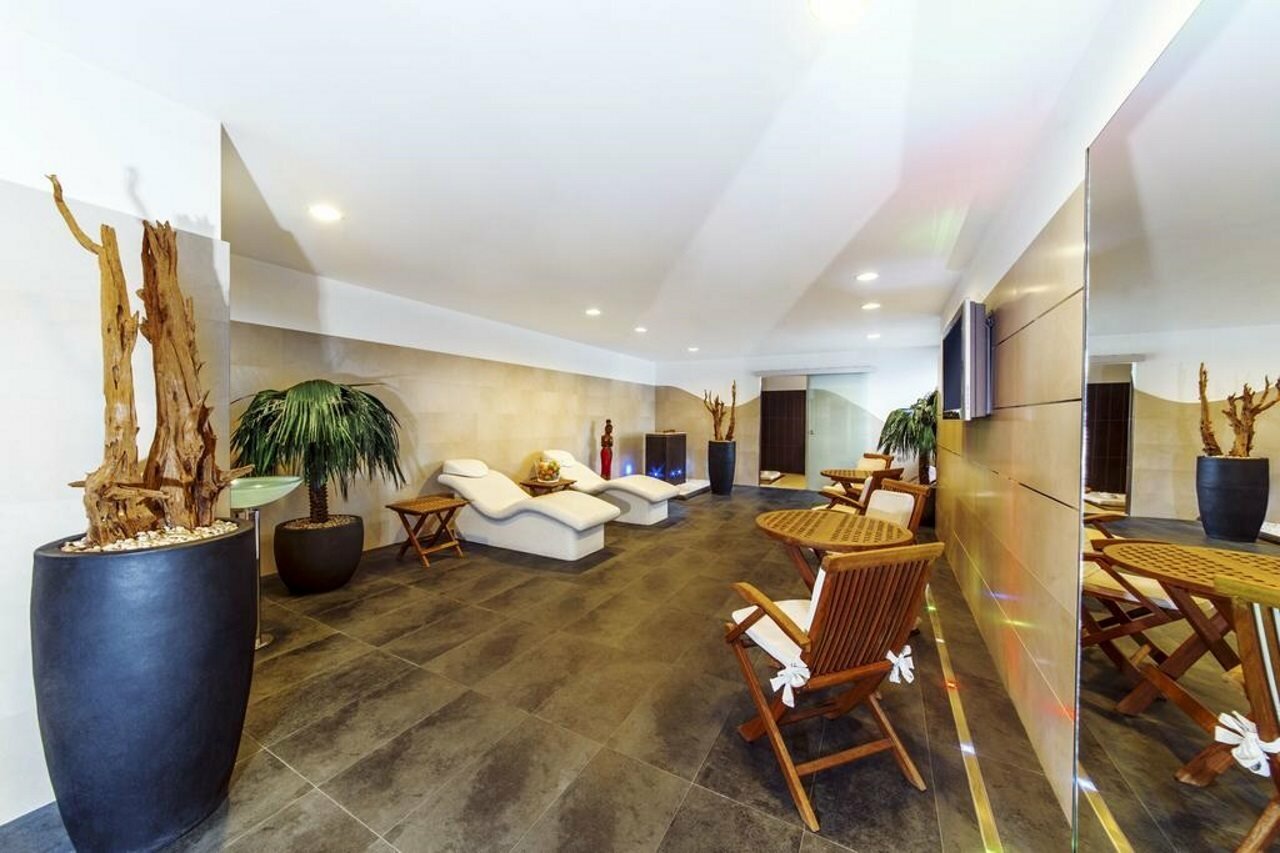 Фото Nh Budapest City