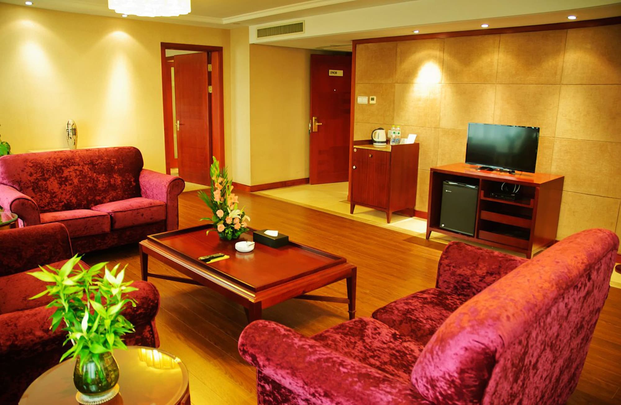 Фото Hangzhou Haiwaihai Communication Hotel