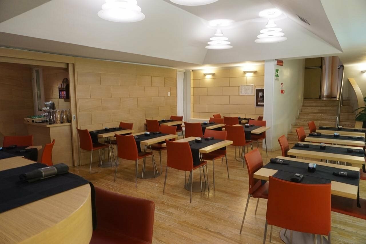 Фото Leonardo Boutique Hotel Rome Termini