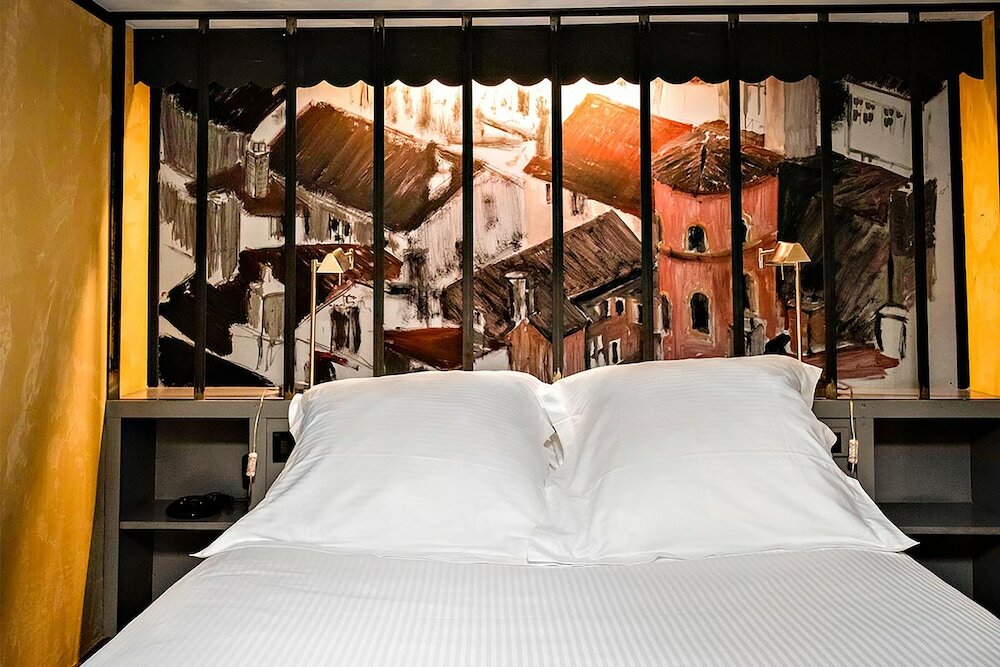 Фото Cour des Loges Lyon, A Radisson Collection Hotel