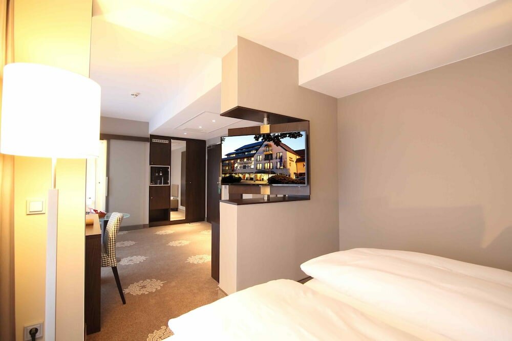 Фото Parkhotel Wittekindshof Dortmund