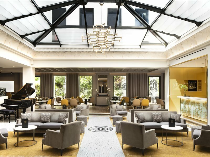 Фото отеля 2