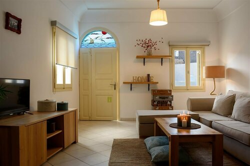 Гостиница Suite Home Santorini в Фире