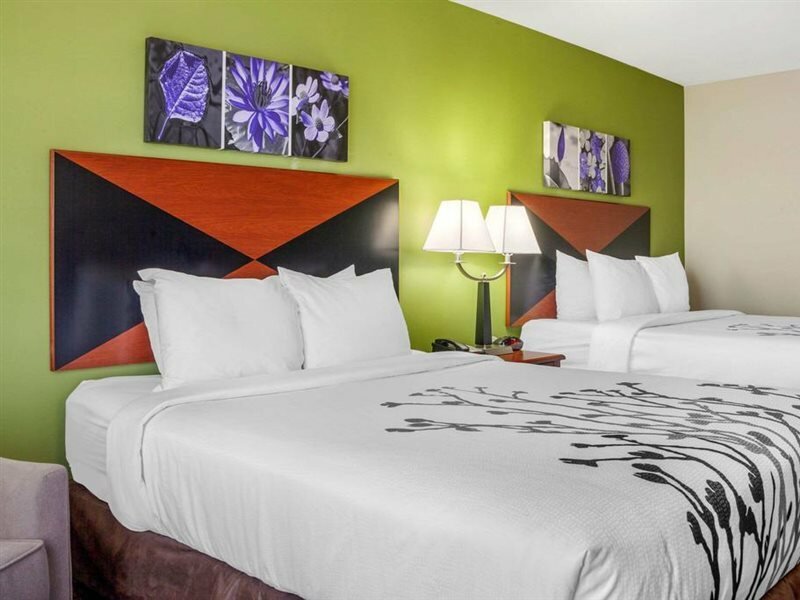 Фото Sleep Inn & Suites Airport