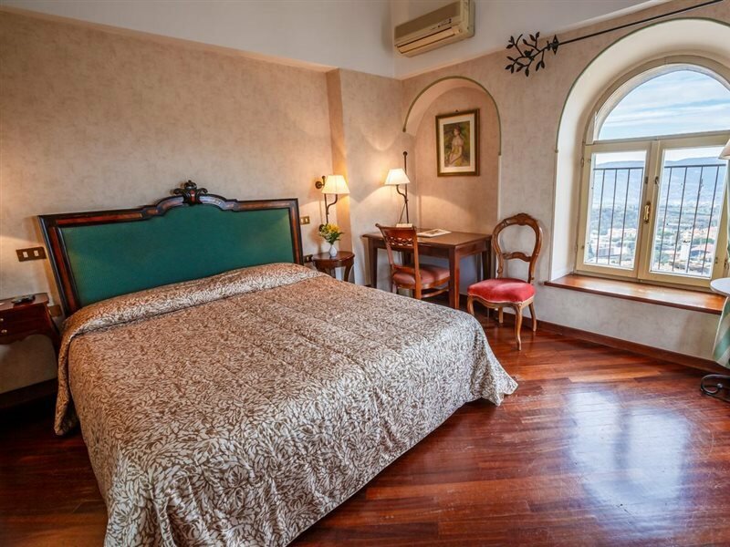 Фото Hotel Fortuna