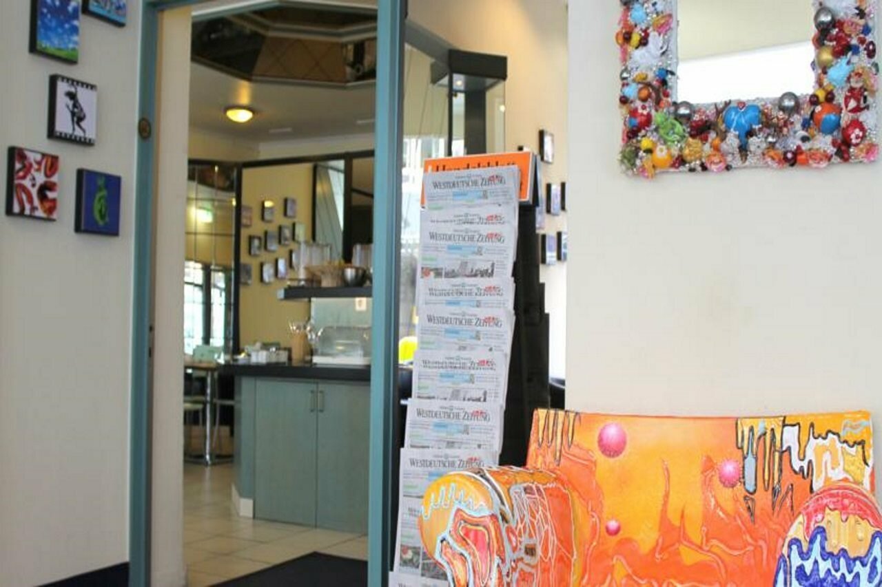 Фото Monopol Hotel