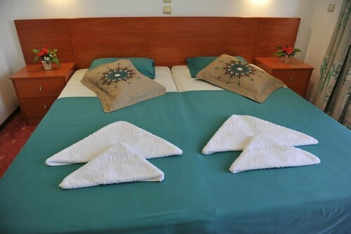 Внешний вид отеля Hotel Heleni Beach в Ялиссосе, фото 5