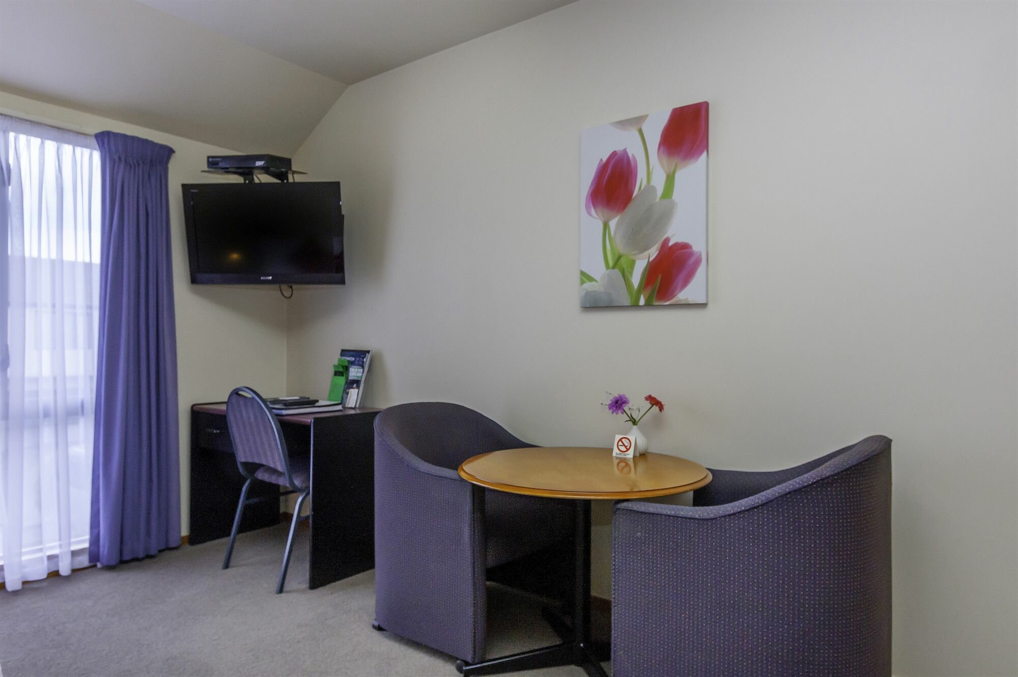 Фото Deans Bush Motel