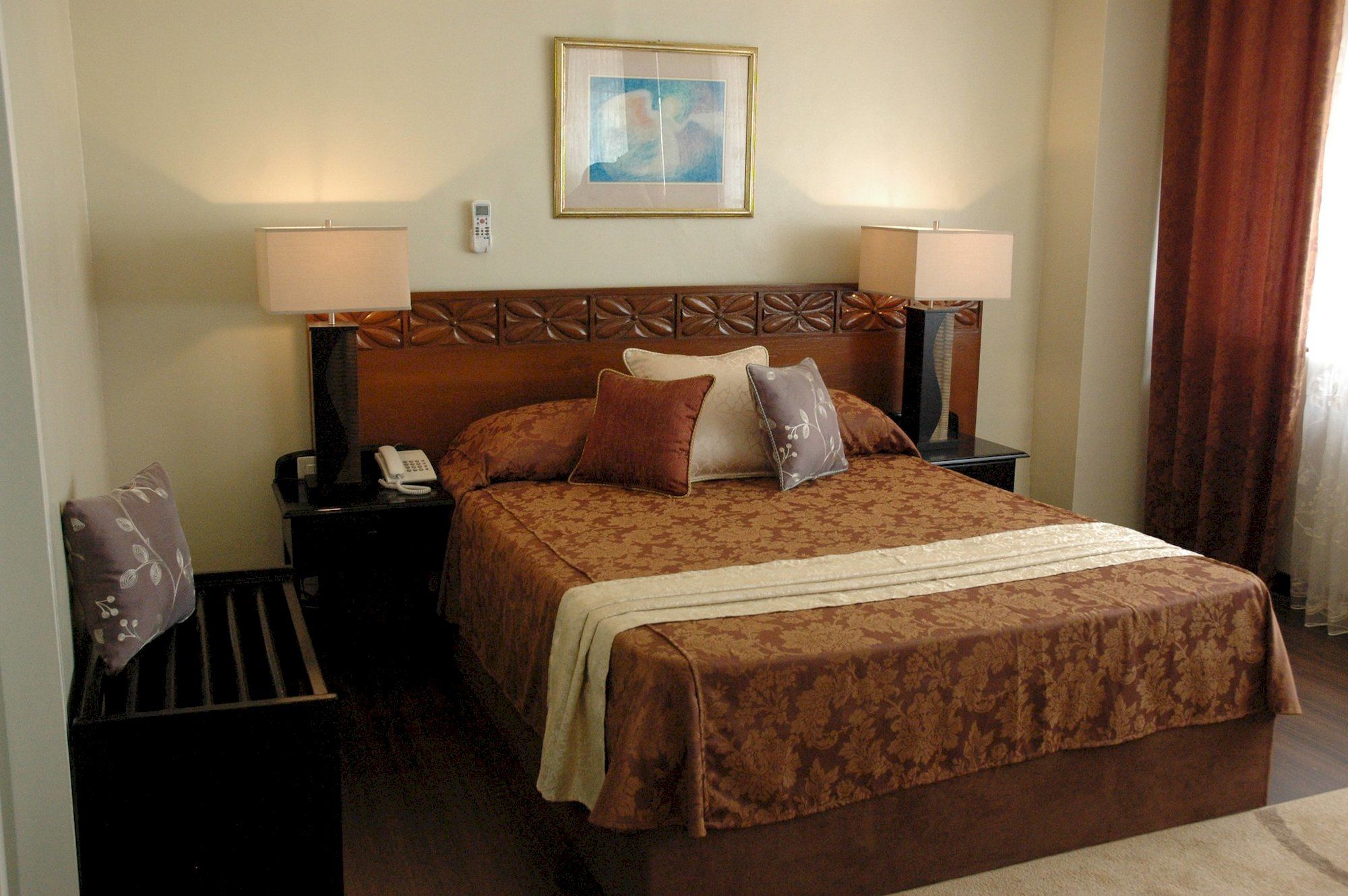 Фото Manila Manor Hotel