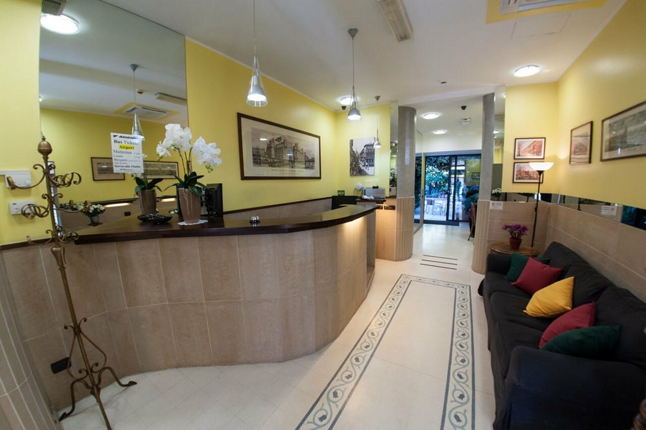 Фото The Best Hotel