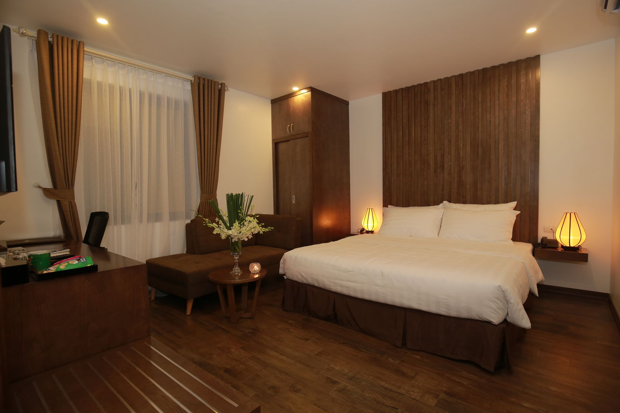 Фото Inearth Hotel Hanoi