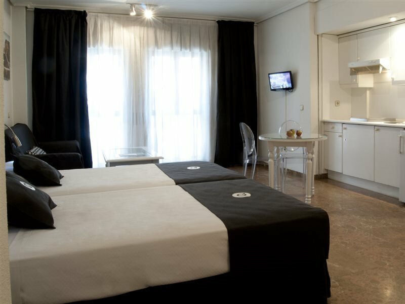 Фото Apartahotel Quo Eraso