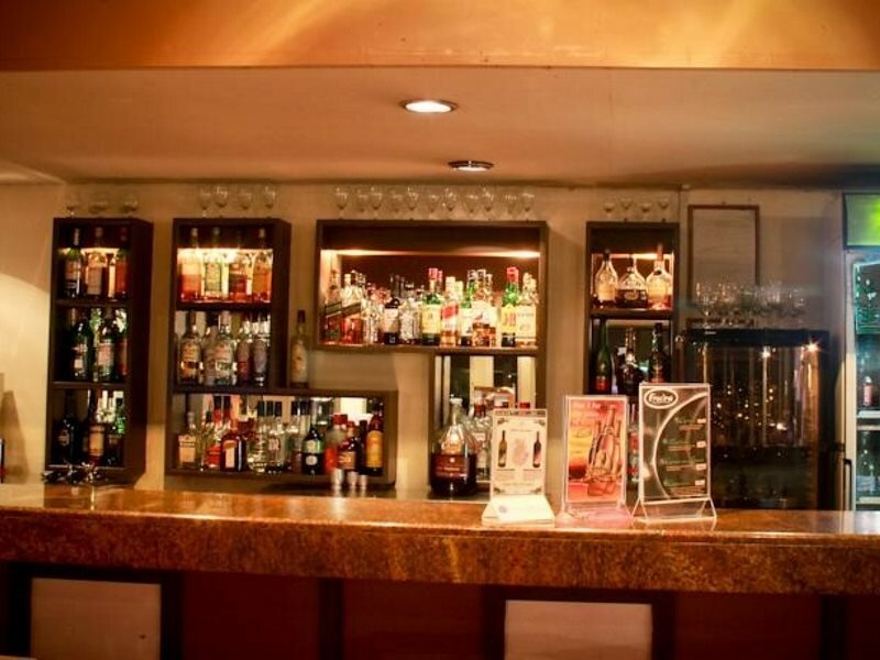 Фото Grand Oriental Hotel