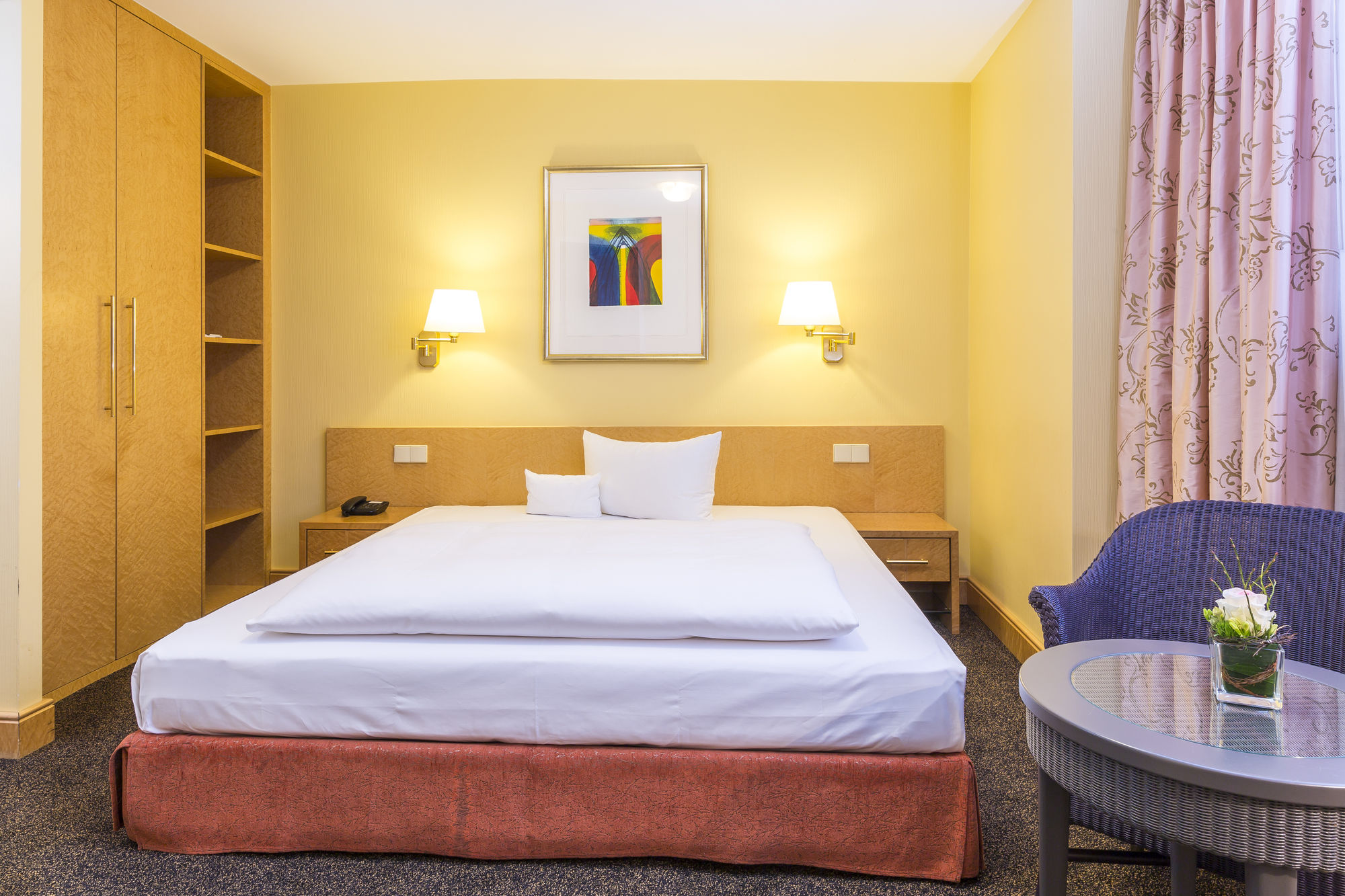 Фото Dom Hotel Limburg