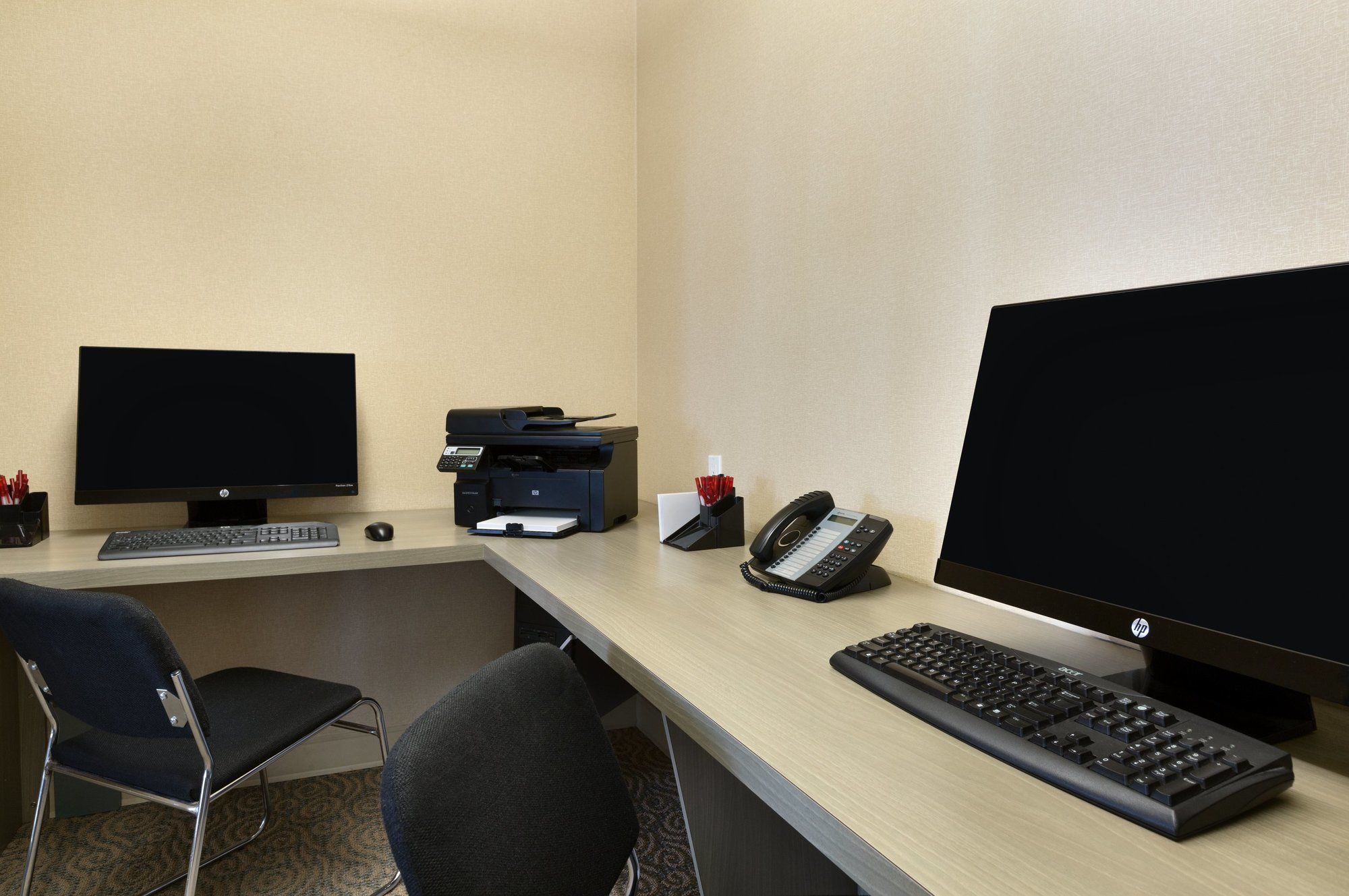 Фото Ramada by Wyndham Nanaimo