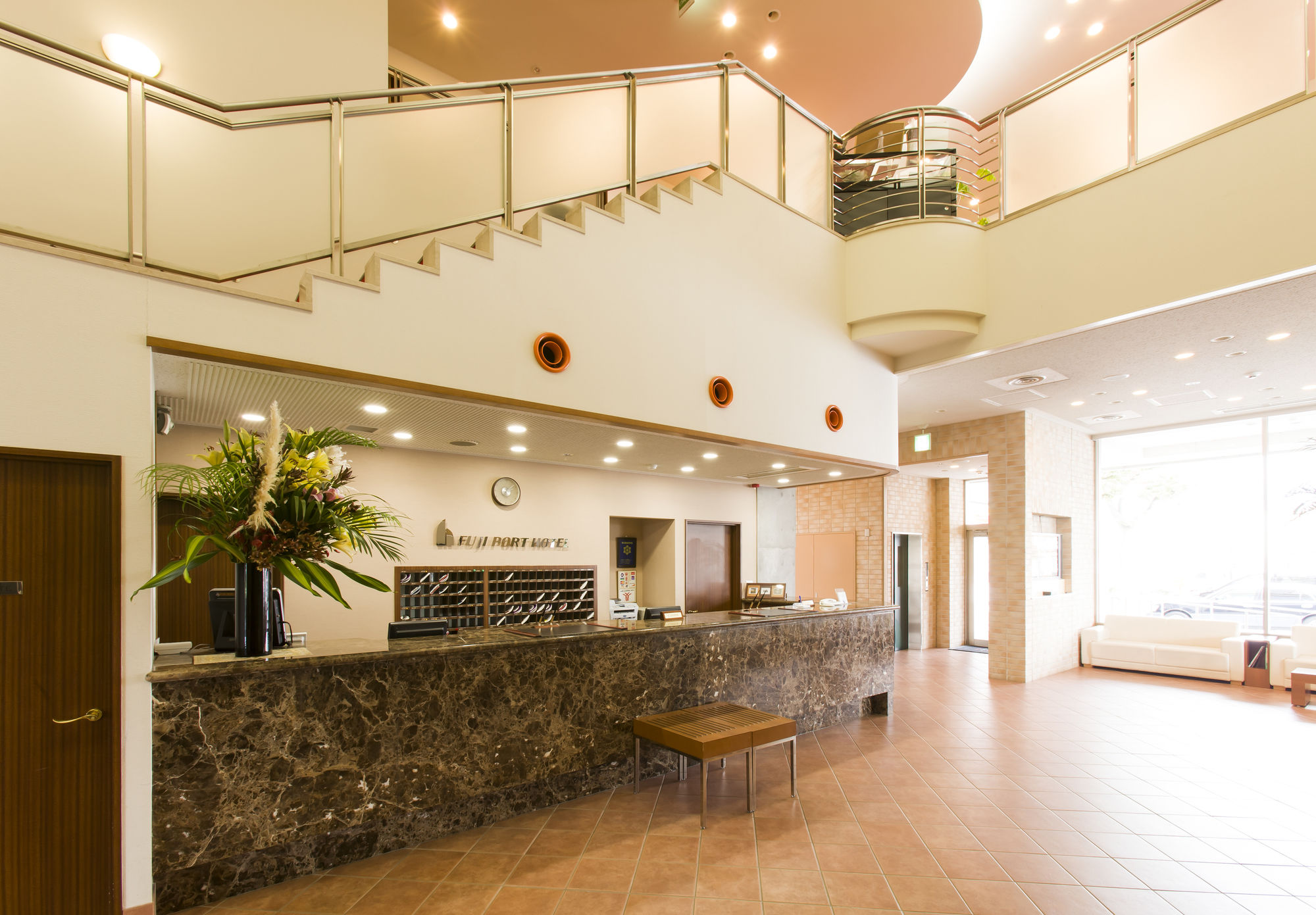Фото APA Hotel Fuji Chuou