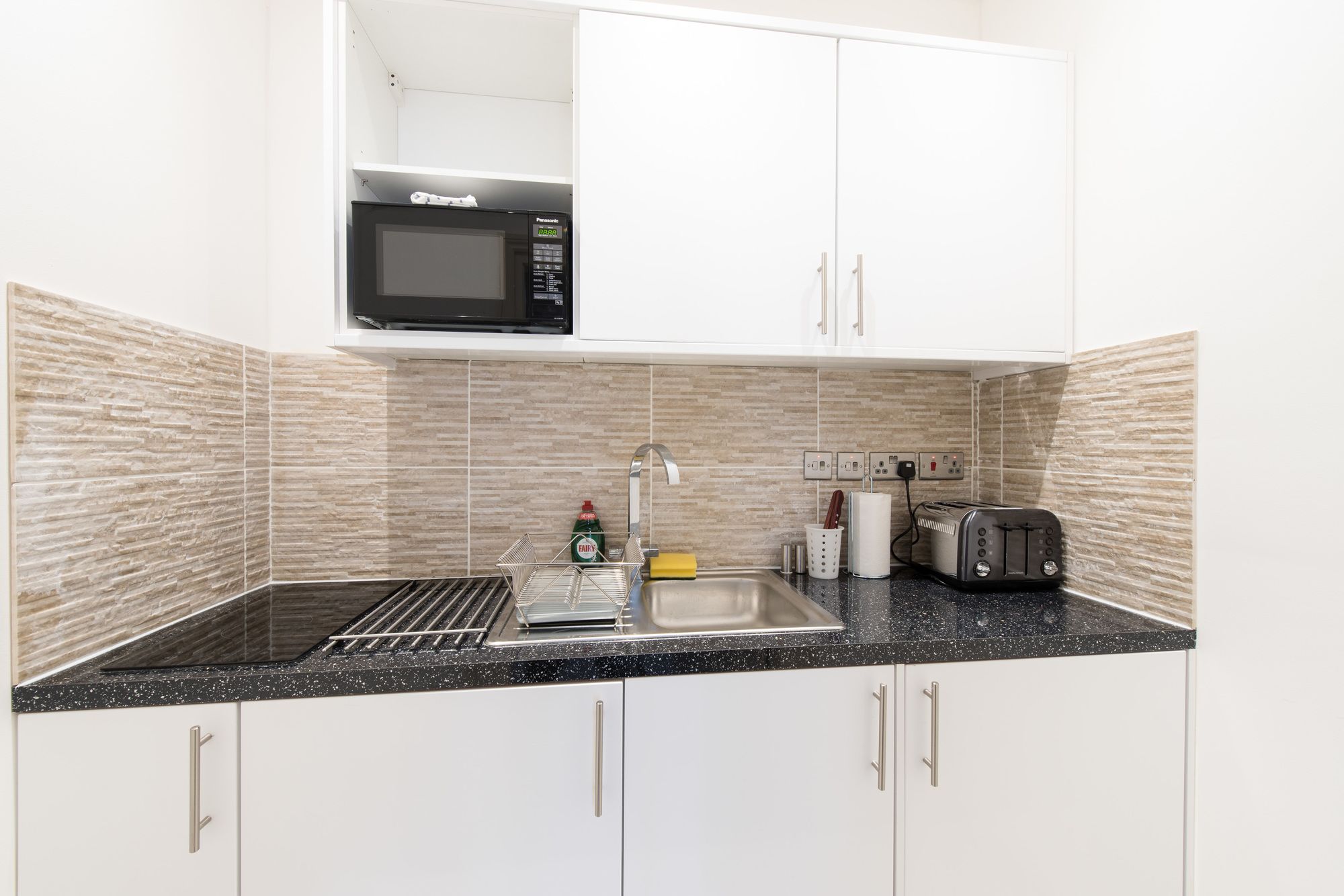 Фото Royal Princes Suites