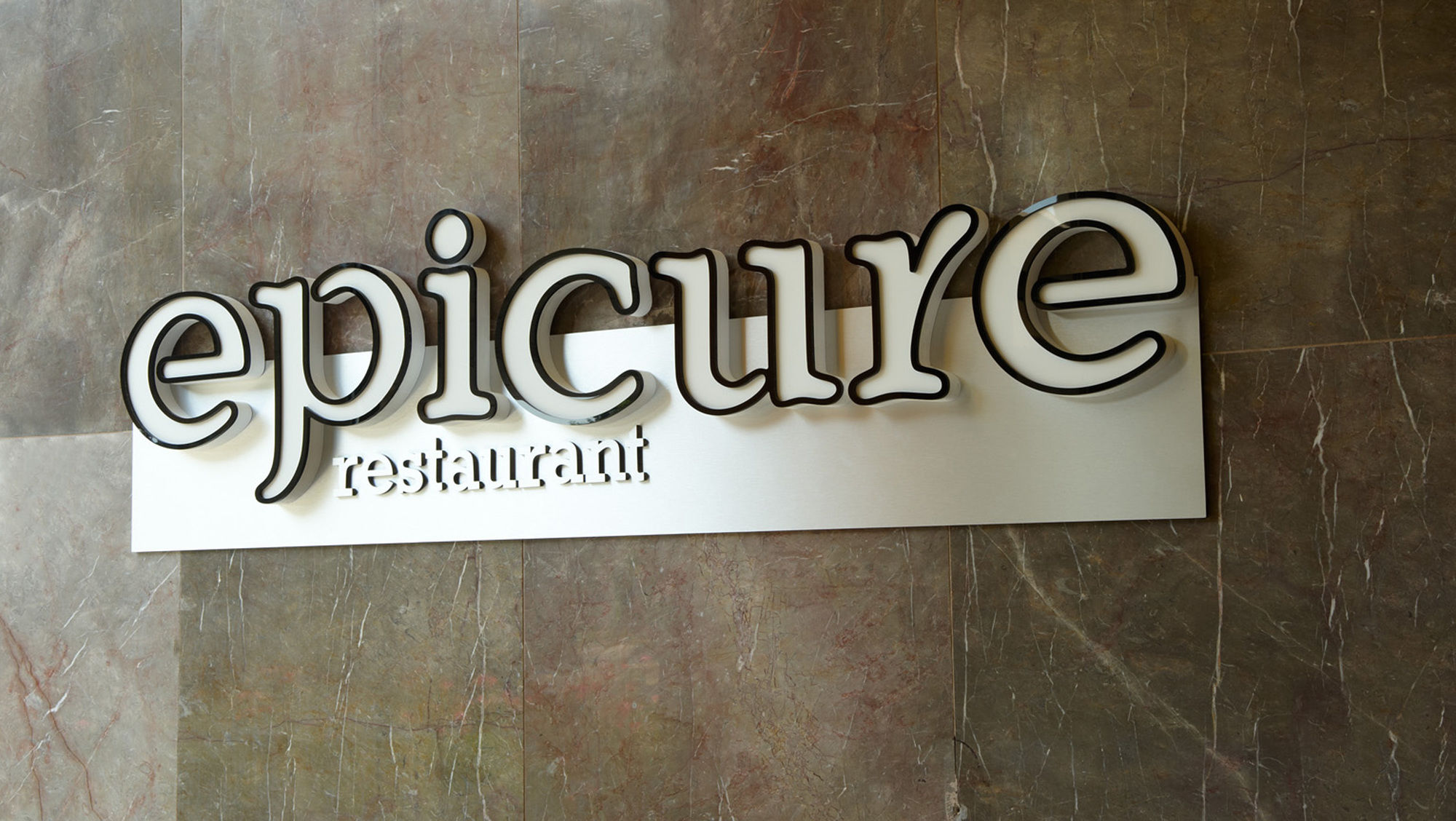 Фото Marriott Kansas City Overland Park