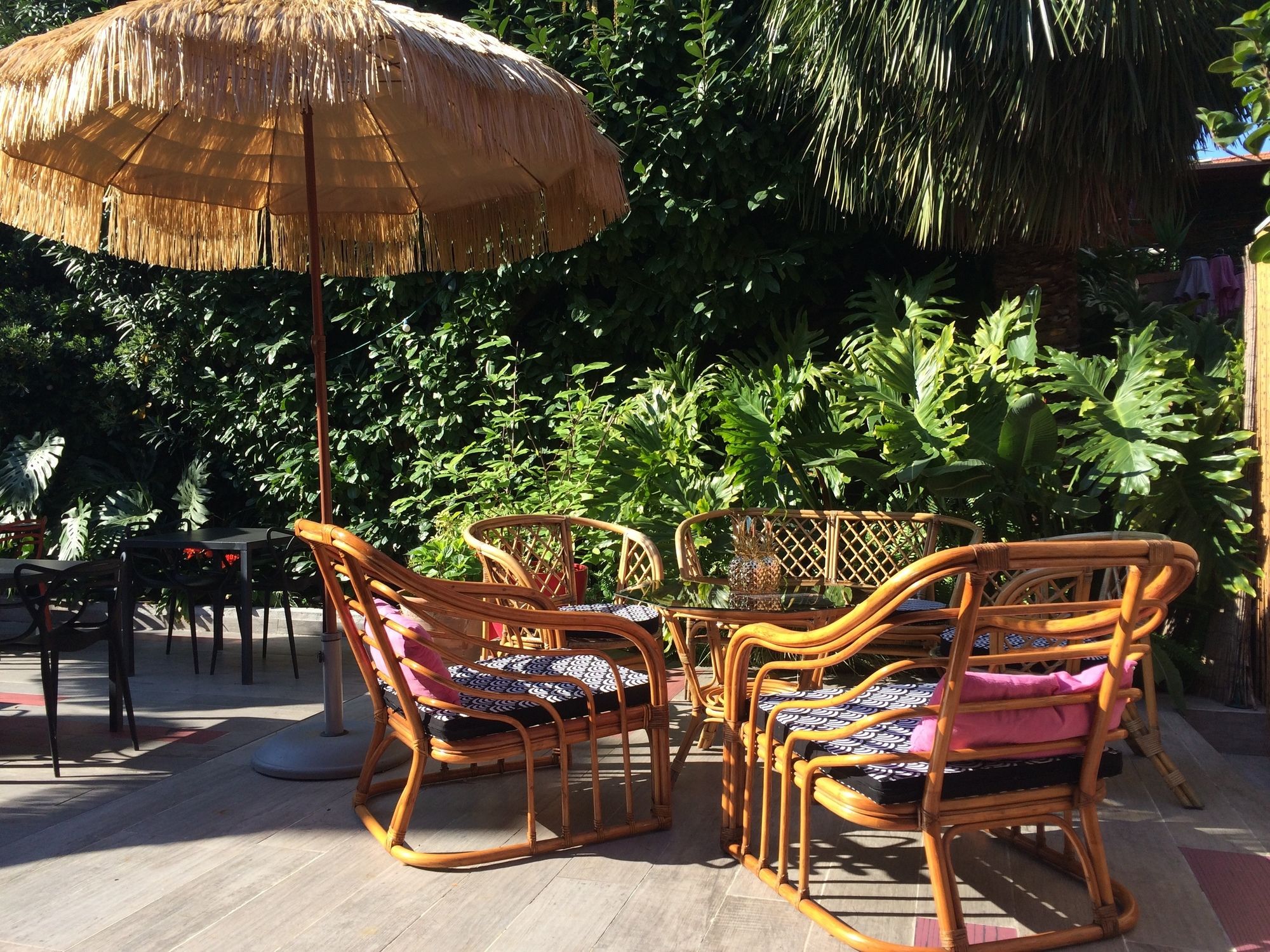 Фото Hotel Mademoiselle