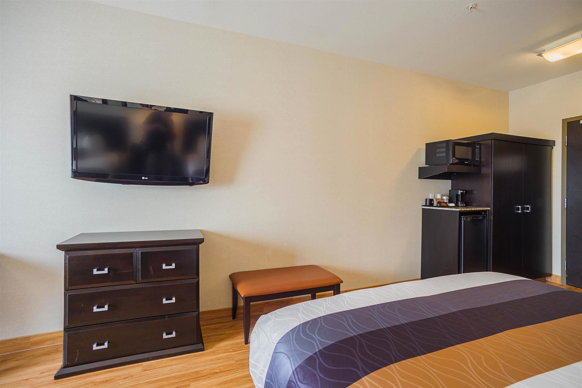 Фото Best Western Plus The Inn At St. Albert