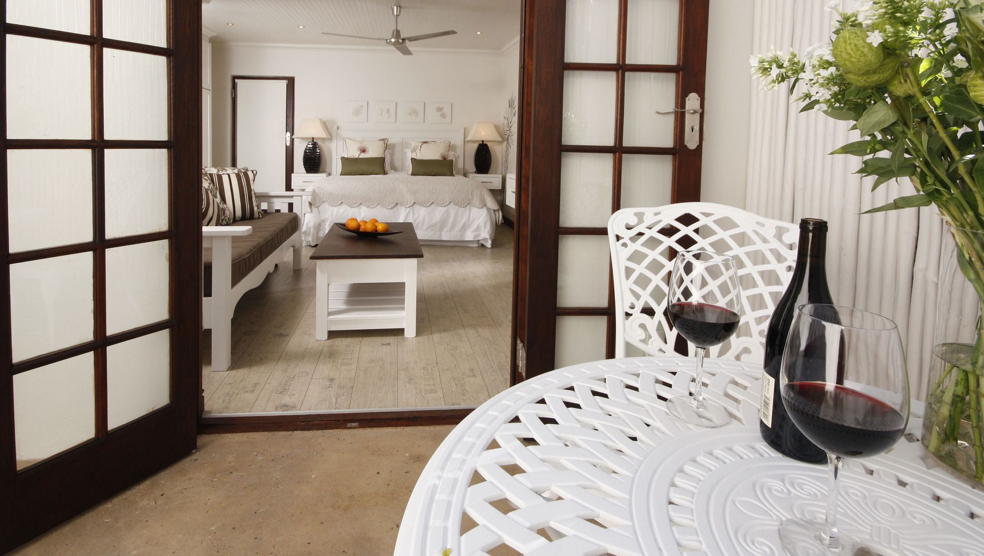 Фото The Potting Shed Guest House