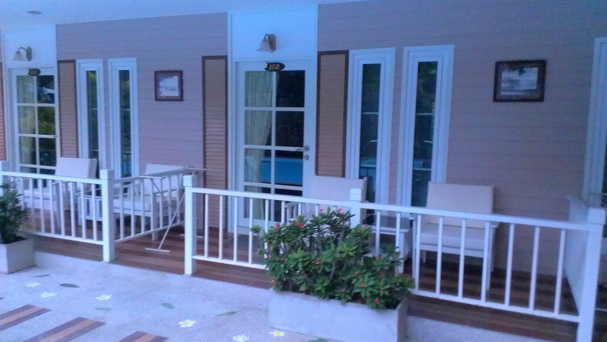 Фото Baan Rabiang Talay