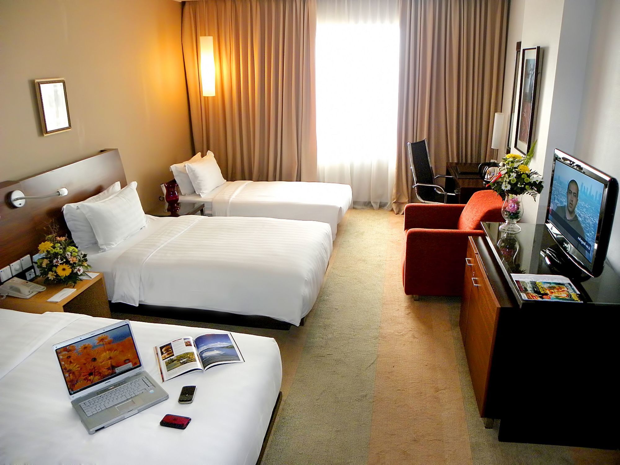 Фото отеля 4