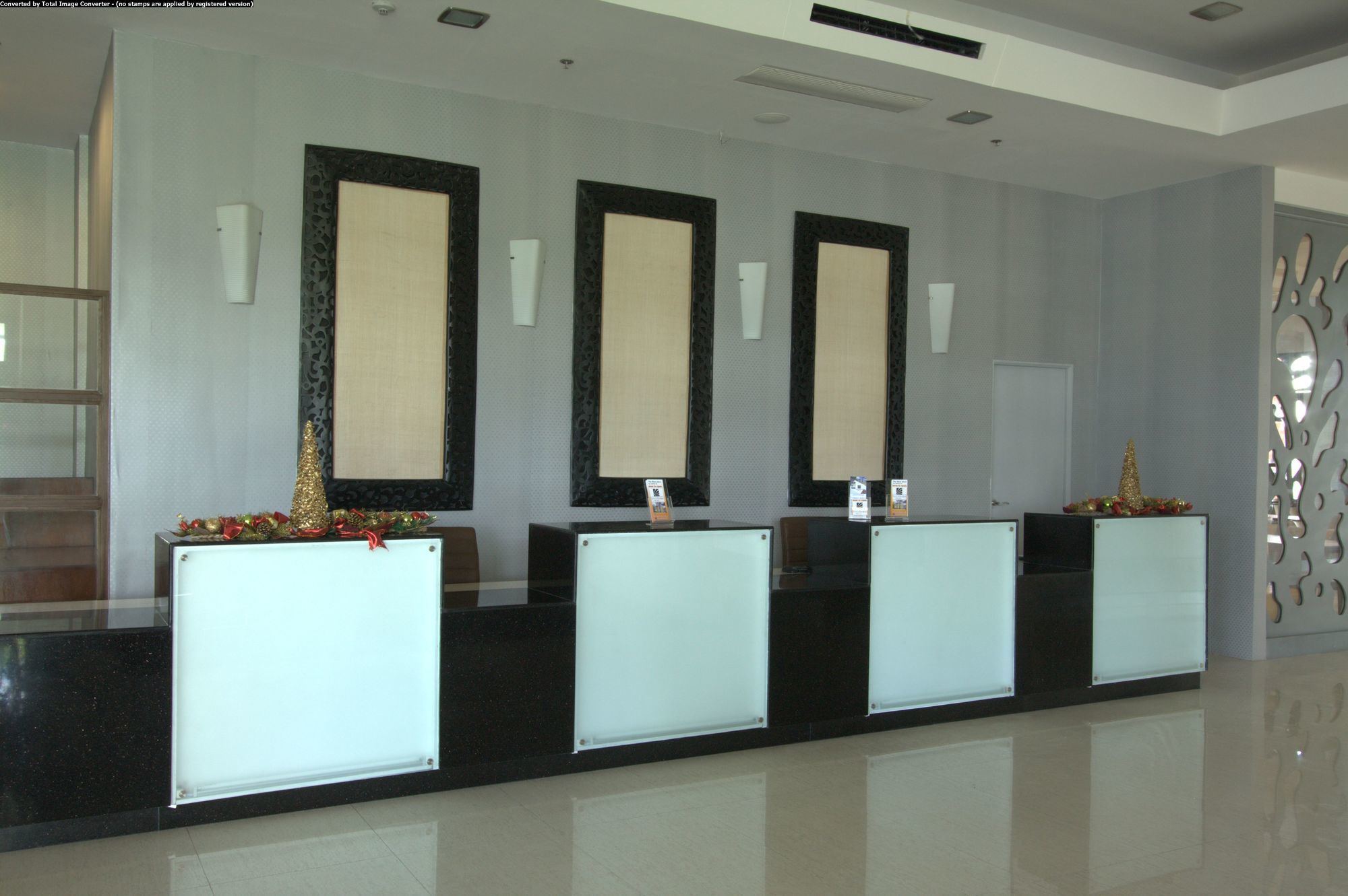 Фото Paseo Premiere Hotel