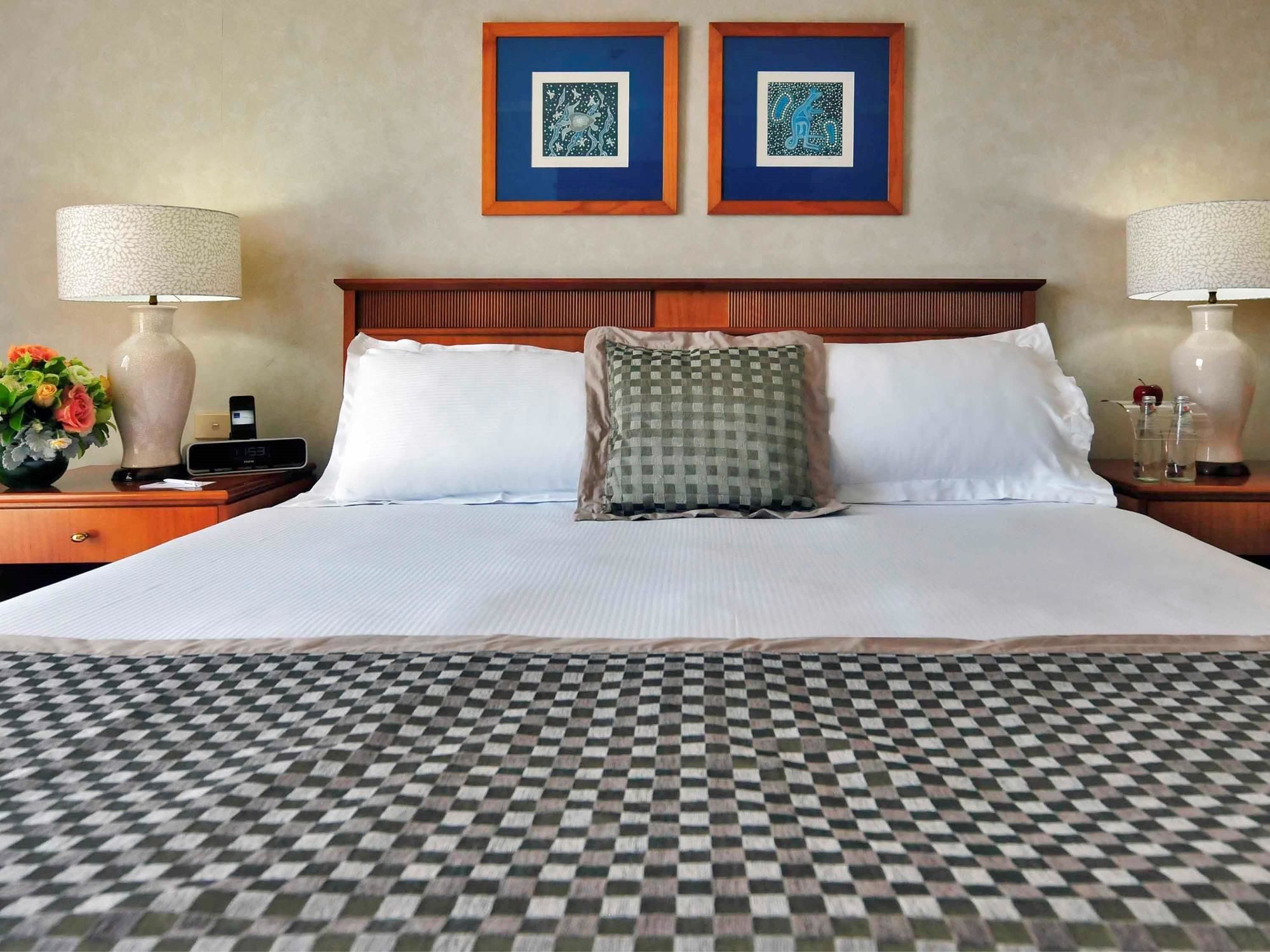 Фото Novotel Sydney Brighton Beach