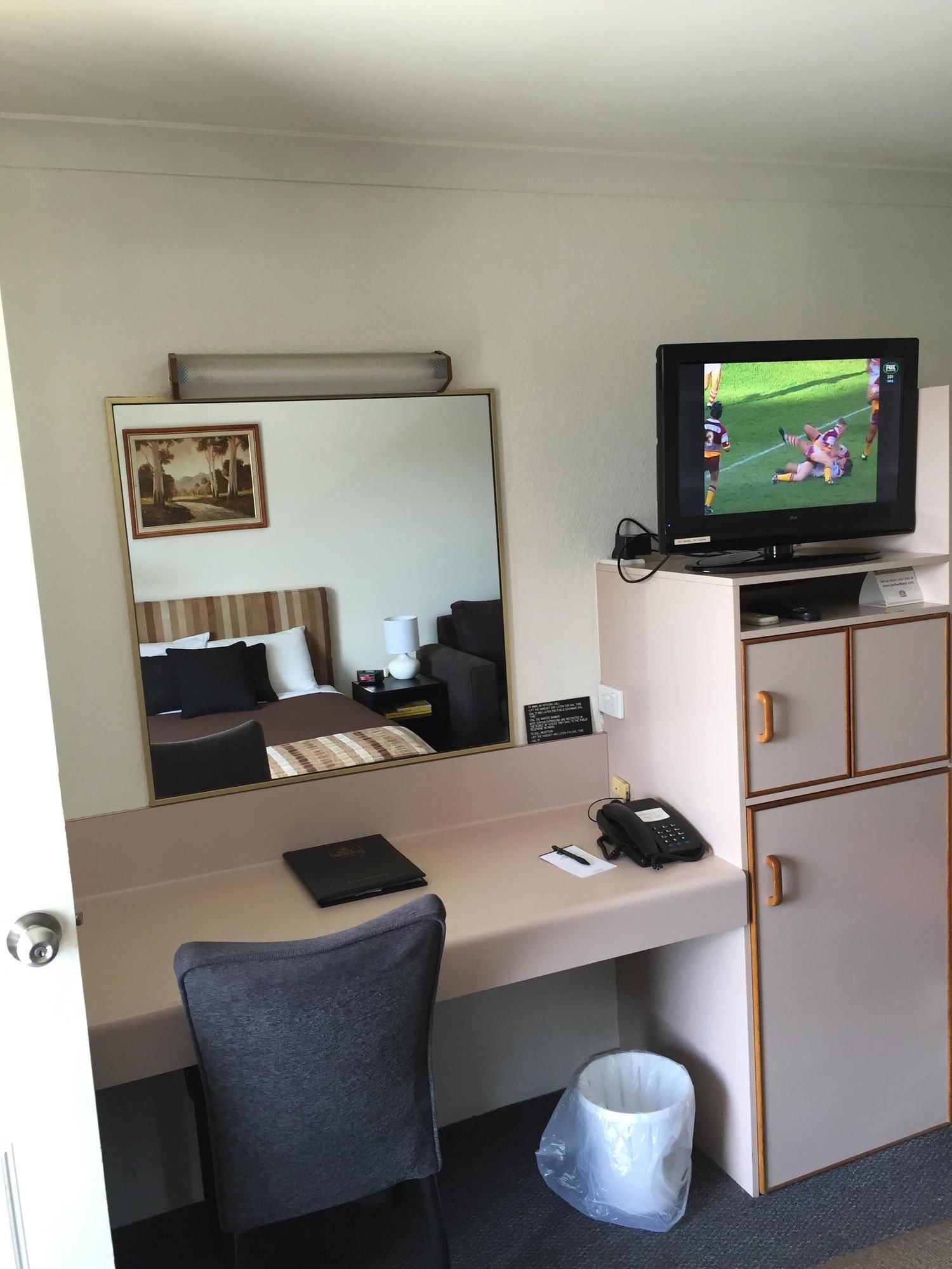 Фото Best Western Cattle City Motor Inn