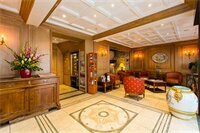 Гостиница Hôtel De La Paix в Нантере