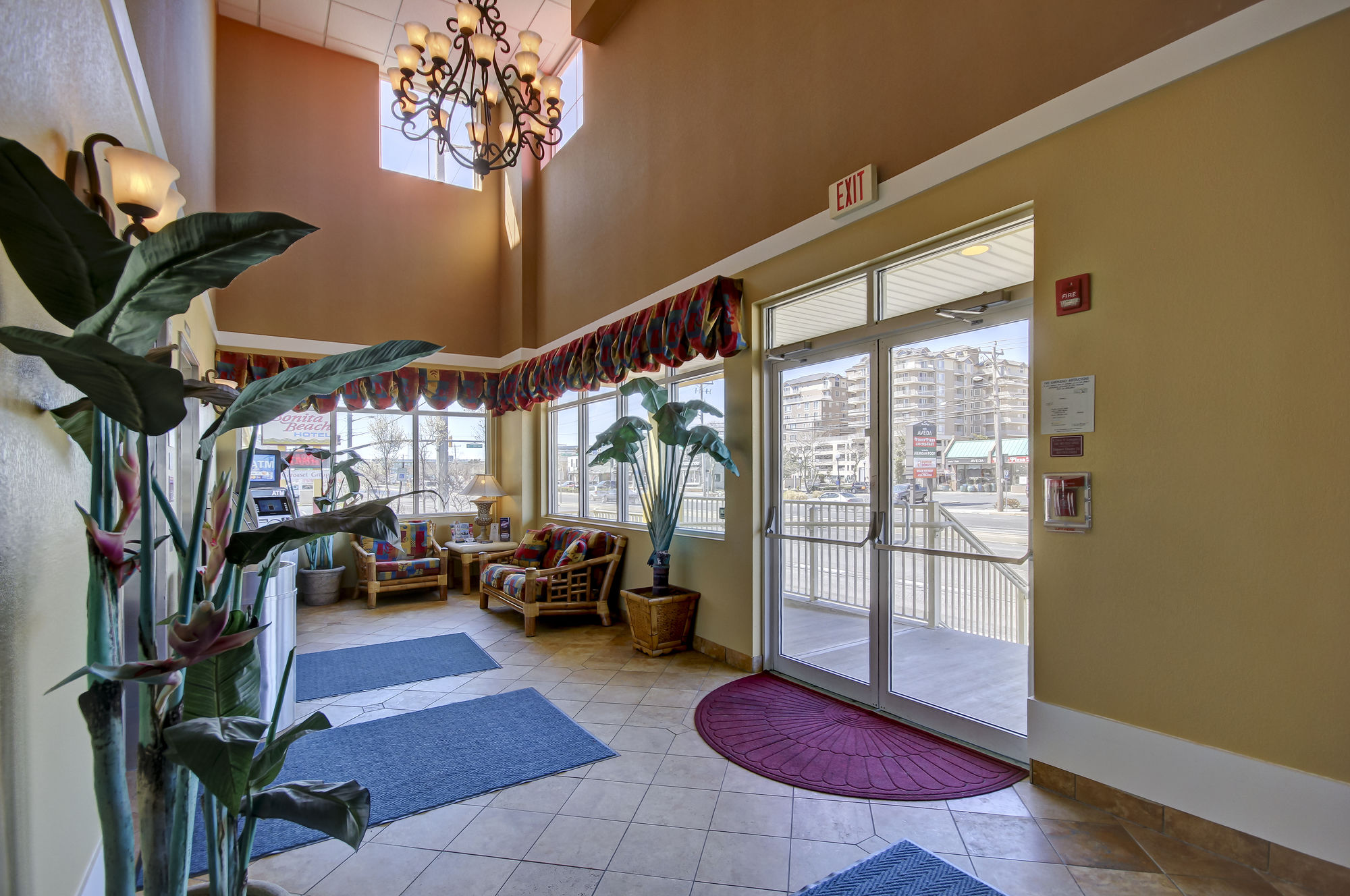 Фото Bonita Beach Hotel