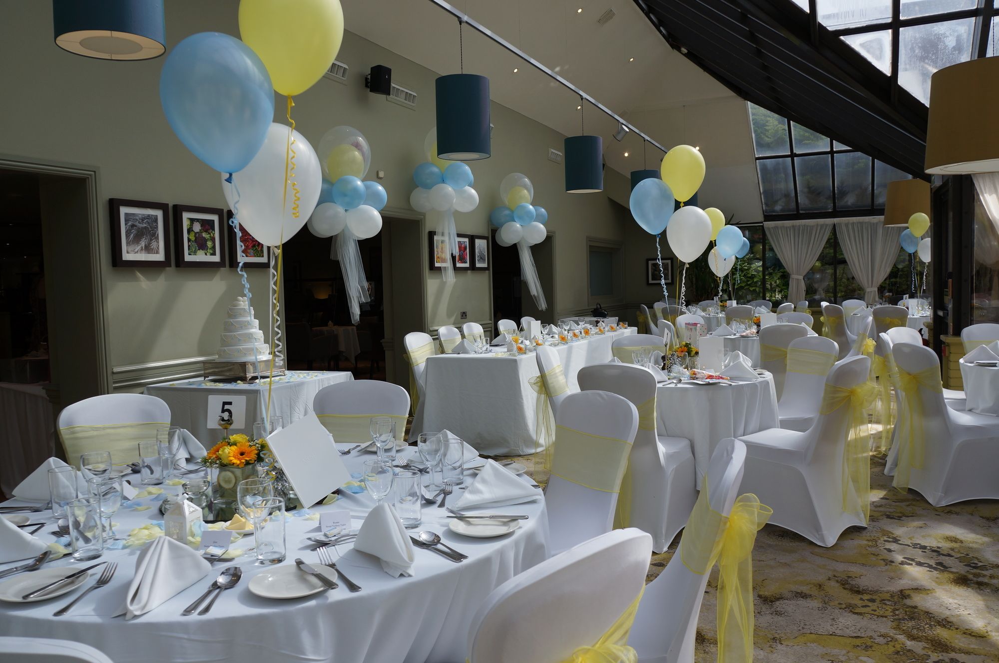 Фото Crowne Plaza Basingstoke