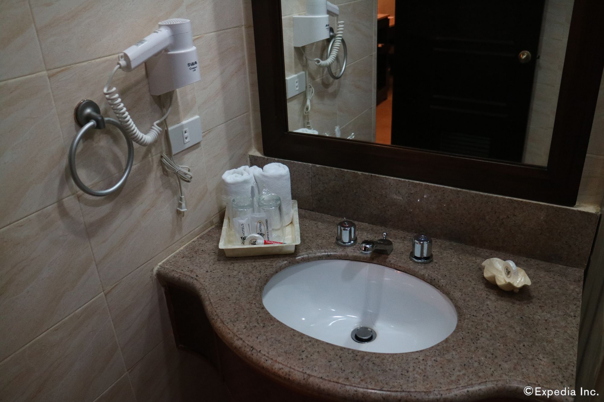 Фото Mo2 Westown Hotel Iloilo