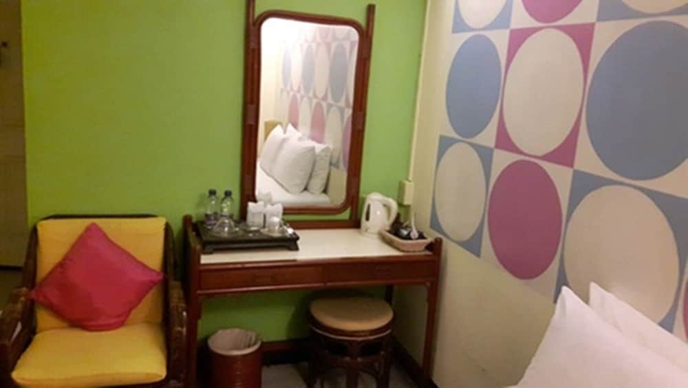 Фото Sawasdee Sukhumvit Inn