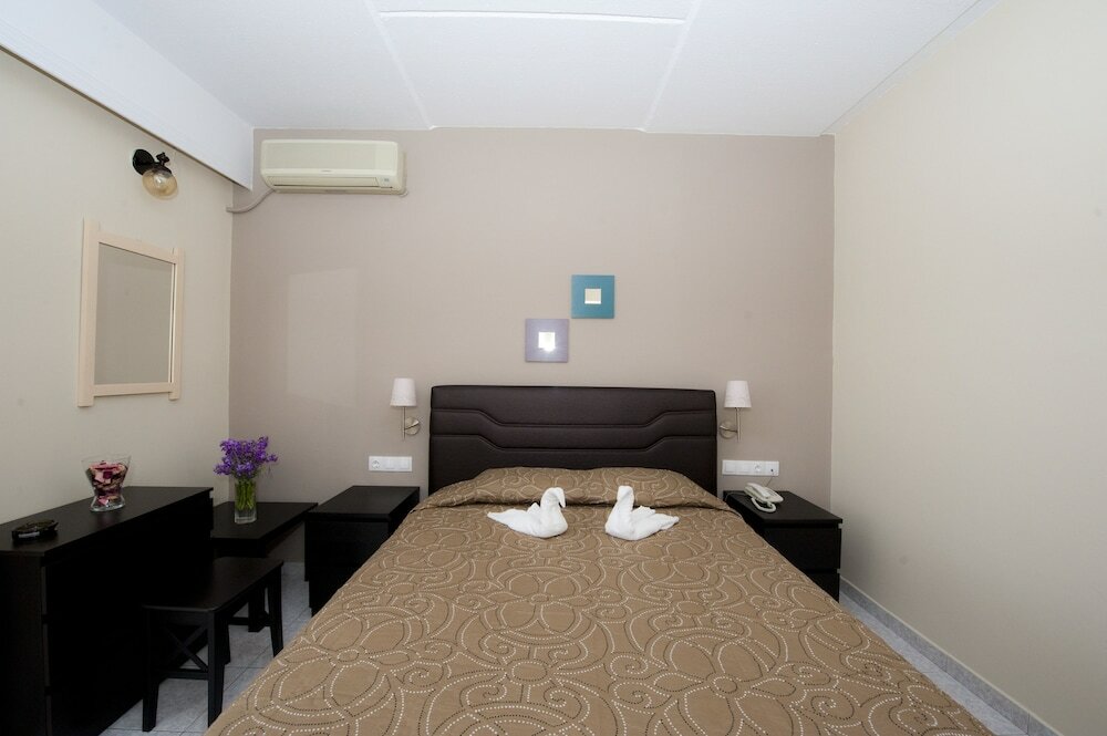 Фото Koala Hotel