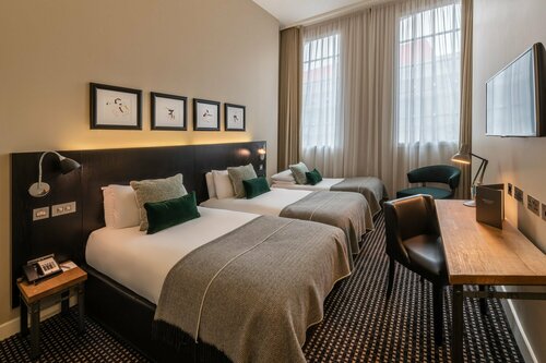 Гостиница The Resident Liverpool в Ливерпуле