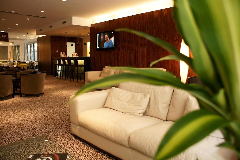 Фото Hotel Avance