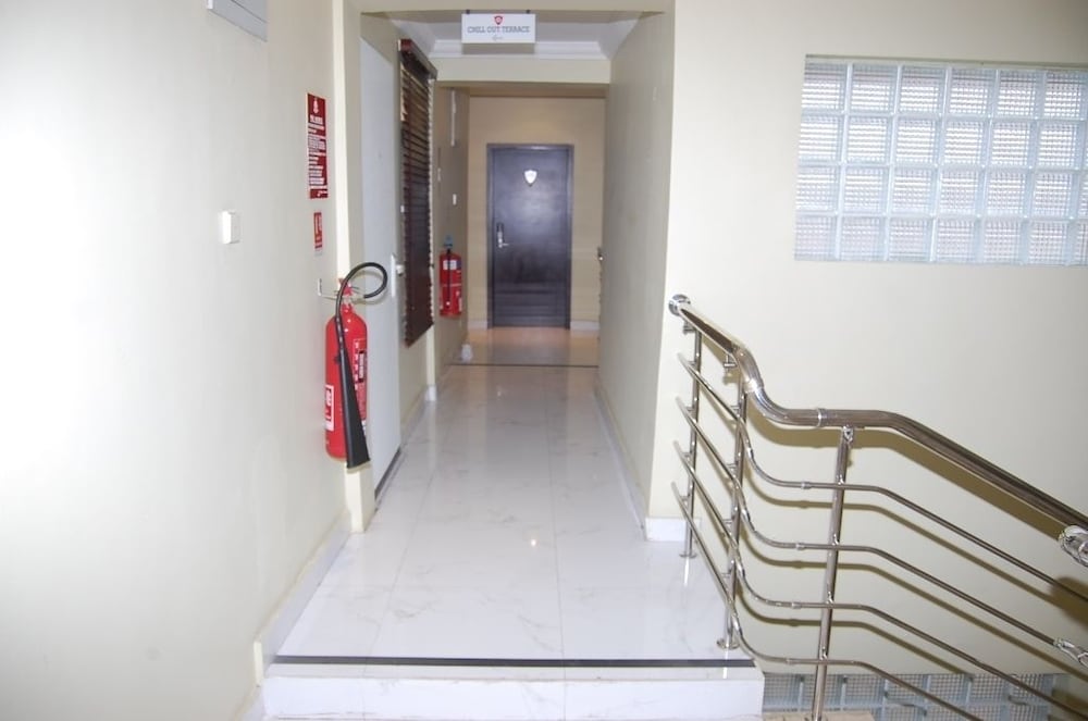 Фото Tudor House Hotel