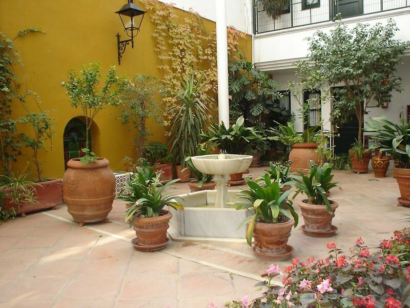 Фото Hotel Cervantes