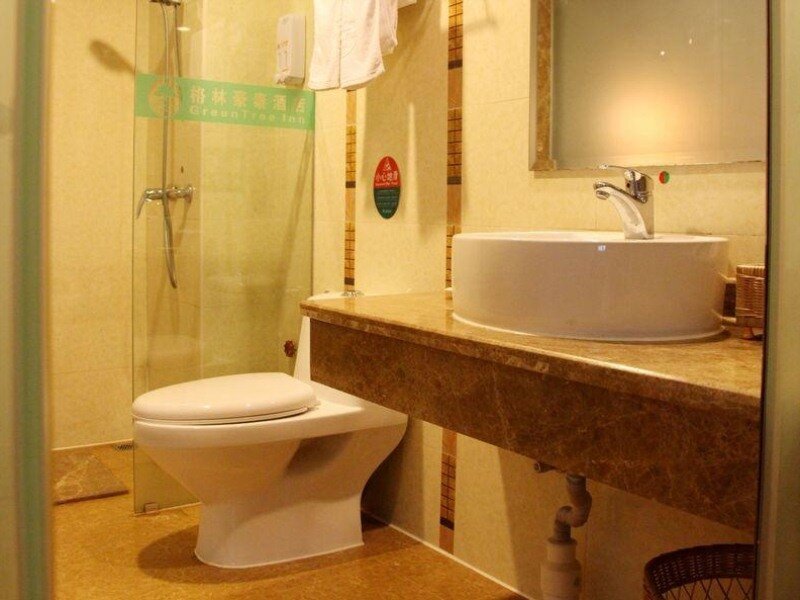 Фото GreenTree Inn NanNing LangDong Hotel