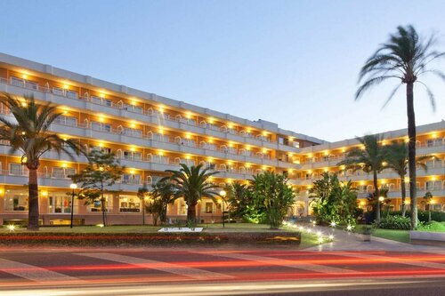 Гостиница Hotel Js Alcudi Mar в Пладжа-де-Муро
