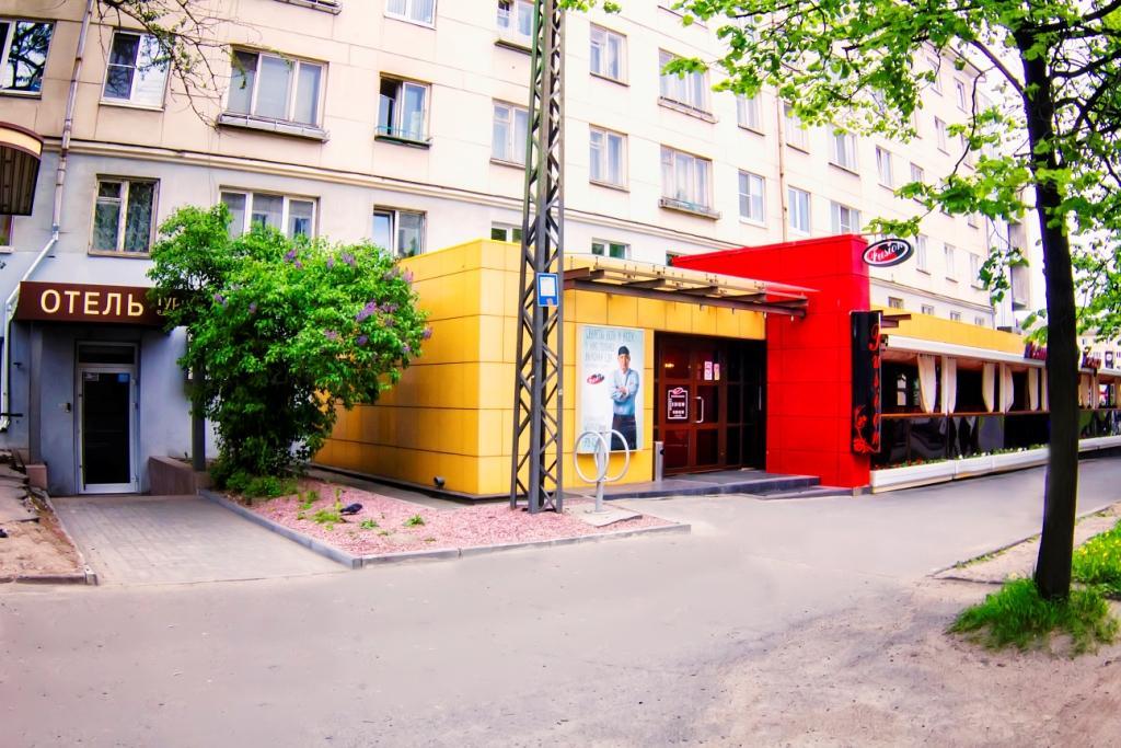 Фото отеля 1