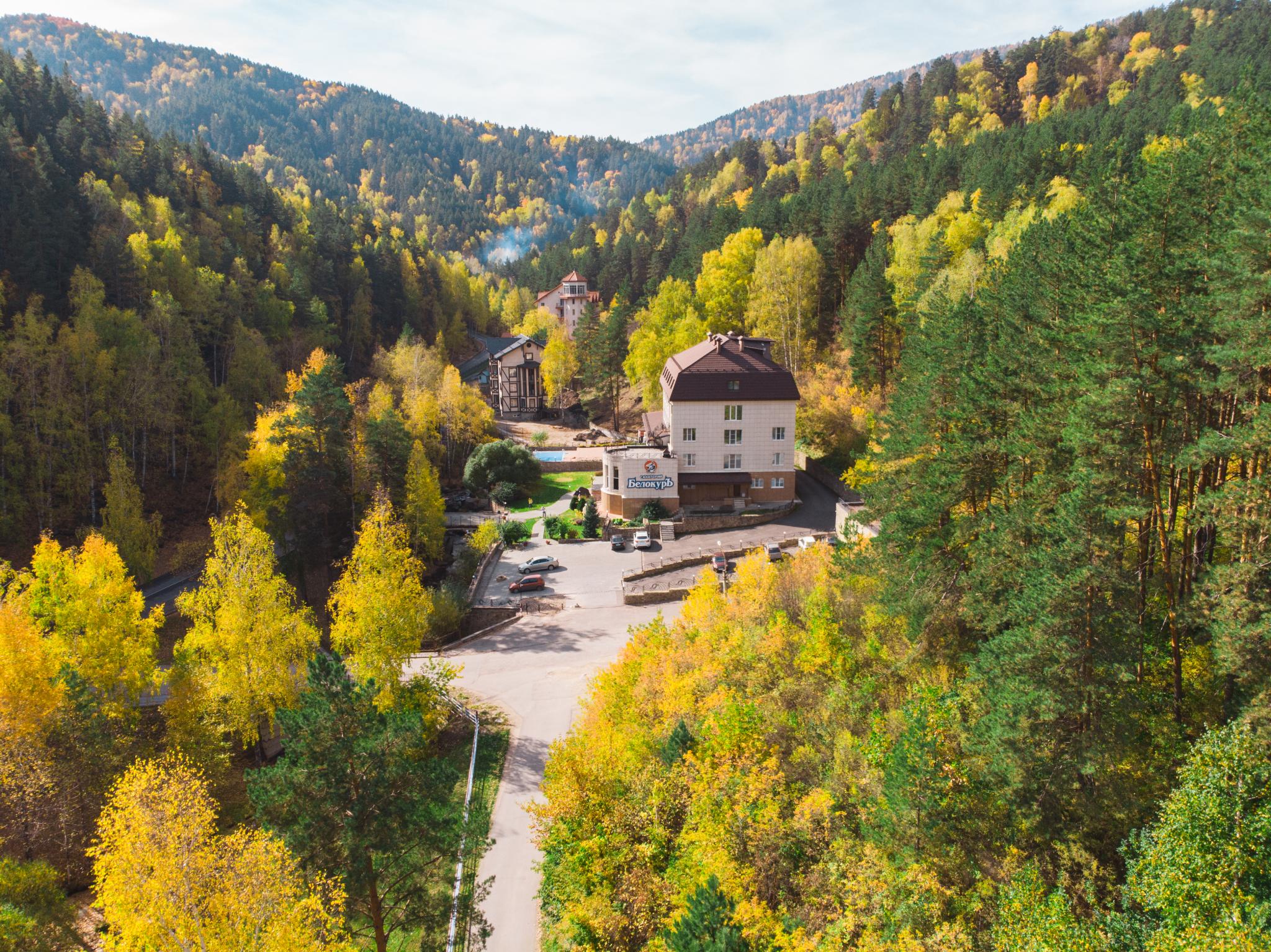 Фото отеля 2