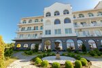 Sea Apartments (улица Пляж Омега, 4-5) ، فندق