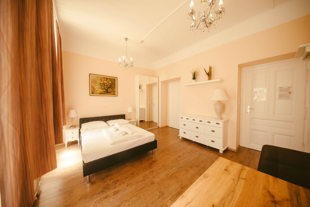 Фото Hotel California